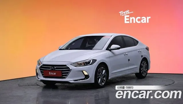 Hyundai AVANTE 2017 — фото 20