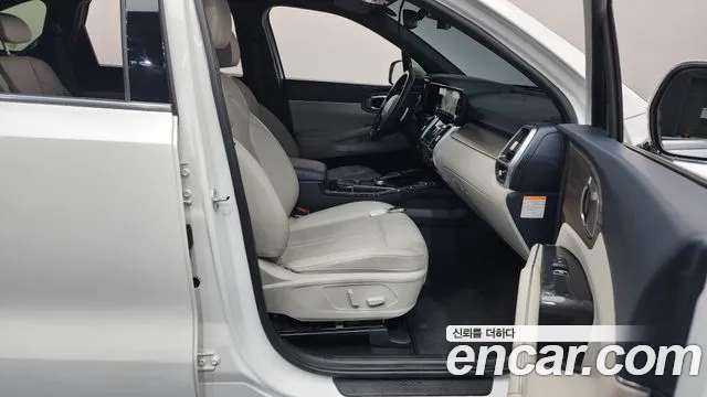 Kia Sorento 2022 — фото 11