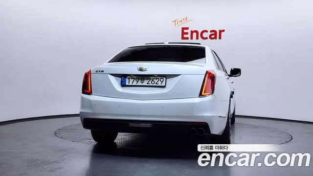 Cadillac CT6 2018 — фото 4