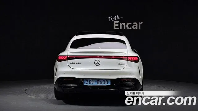 Mercedes-Benz EQS 2023 — фото 4