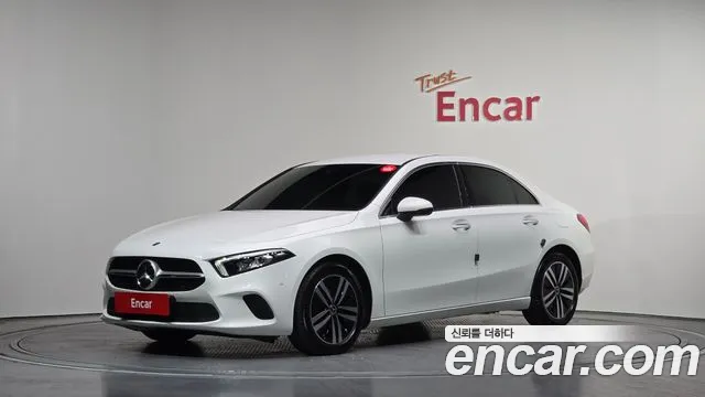 Mercedes-Benz A-Class 2023 — фото 1
