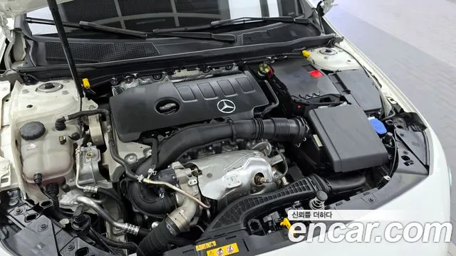 Mercedes-Benz A-Class 2023 — фото 6