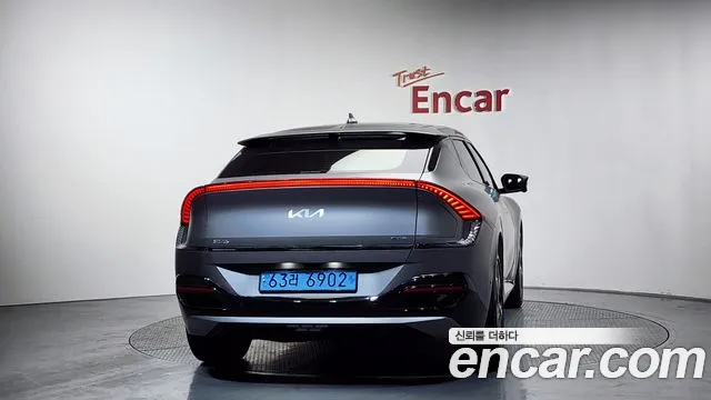 Kia EV6 2022 — фото 4