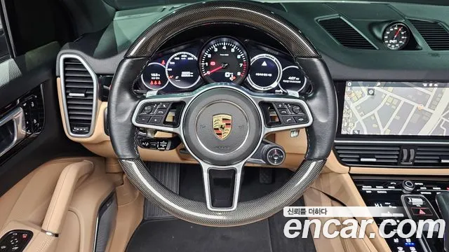 Porsche Cayenne 2021 — фото 14