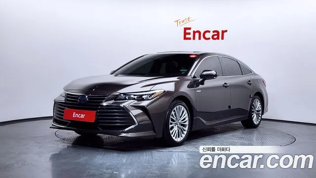 Toyota Avalon 2019 — фото 1