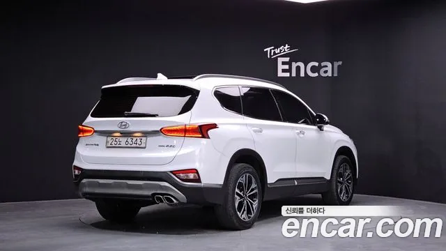 Hyundai Santafe 2019 — фото 2