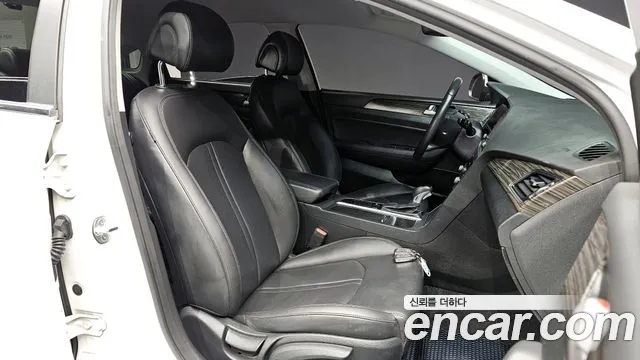 Hyundai Sonata 2015 — фото 10