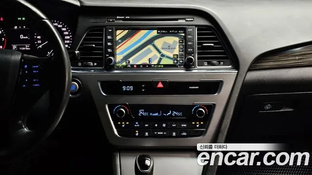 Hyundai Sonata 2015 — фото 16