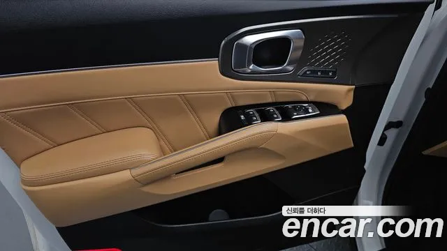 Kia Sorento 2021 — фото 18