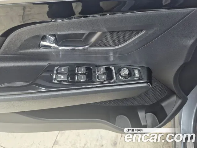 KG_Mobility_Ssangyong KORANDO 2019 — фото 15