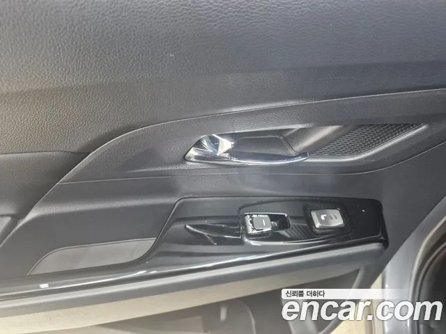 KG_Mobility_Ssangyong KORANDO 2019 — фото 17