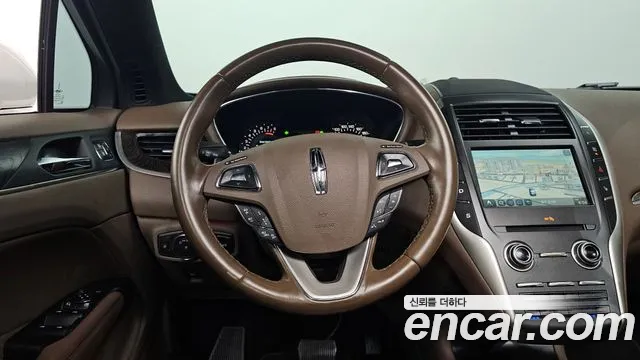 Lincoln MKC 2017 — фото 13