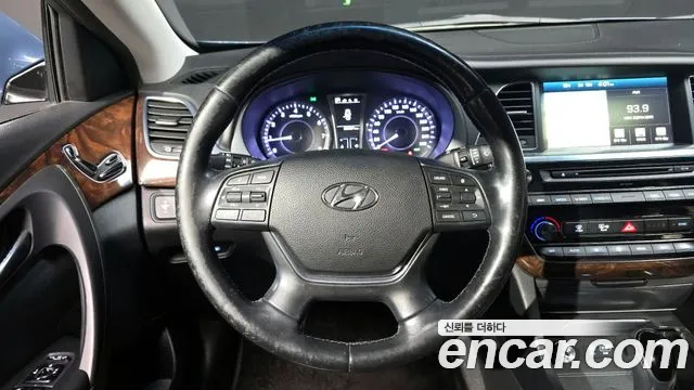 Hyundai Aslan 2015 — фото 13