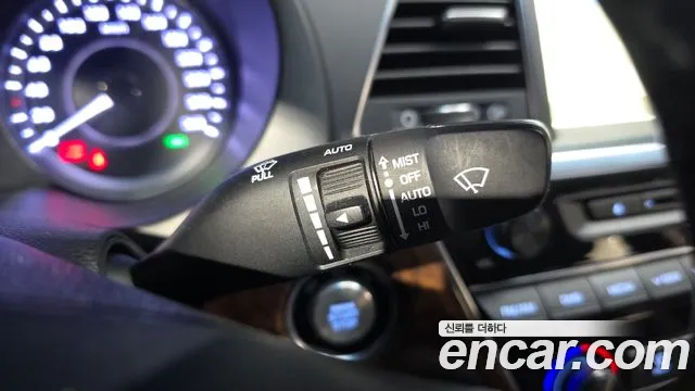 Hyundai Aslan 2015 — фото 18