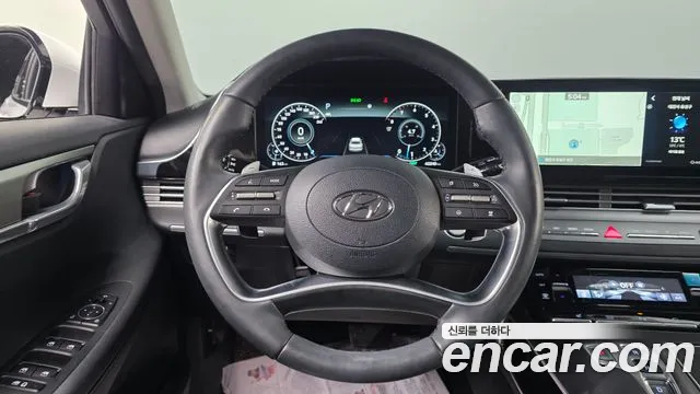 Hyundai Grandeur 2023 — фото 16