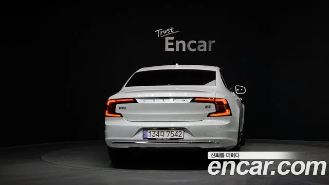 Volvo S90 2023 — фото 4