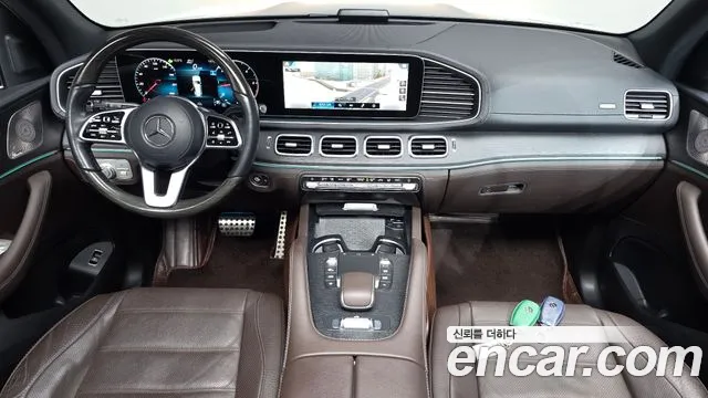 Mercedes-Benz GLS-Class 2023 — фото 6