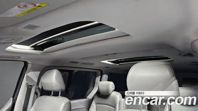 Hyundai Starex 2017 — фото 19