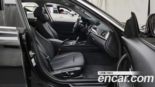 BMW Gran Turismo 2020 — фото 11