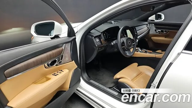 Volvo S90 2022 — фото 11