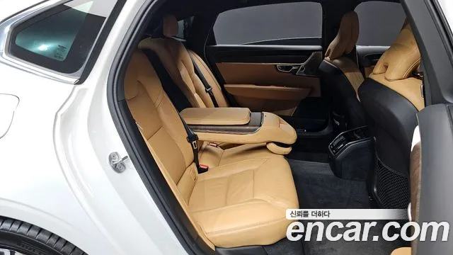 Volvo S90 2022 — фото 12