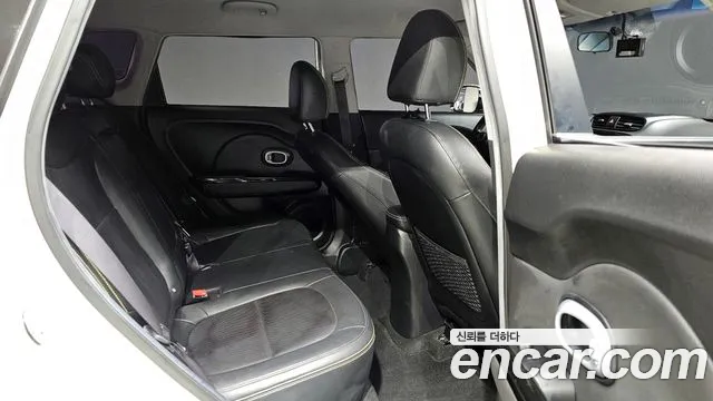Kia Soul 2015 — фото 11