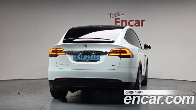 Tesla Model X 2019 — фото 4