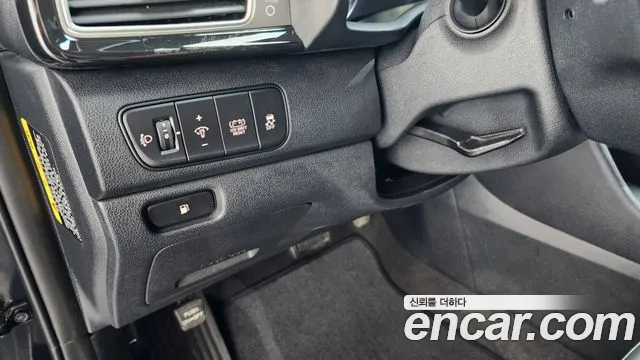 Kia Niro 2018 — фото 14