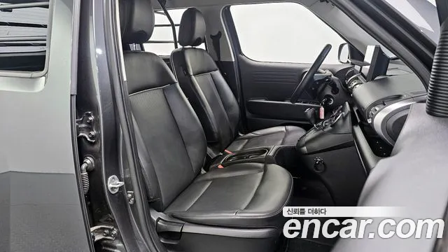 Hyundai Casper 2023 — фото 10