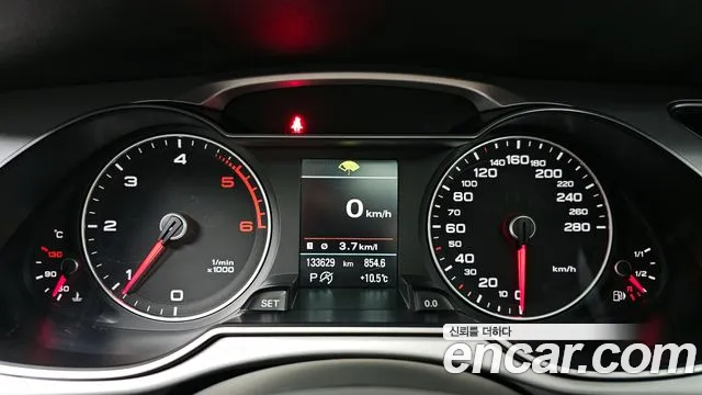 Audi A4 2015 — фото 8