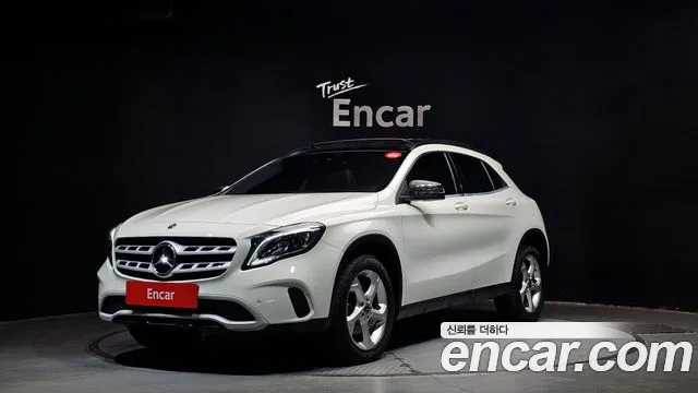 Mercedes-Benz GLA-Class 2018 — фото 1
