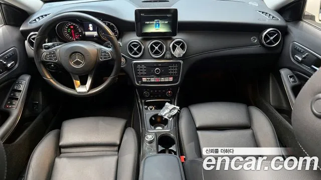 Mercedes-Benz GLA-Class 2018 — фото 7