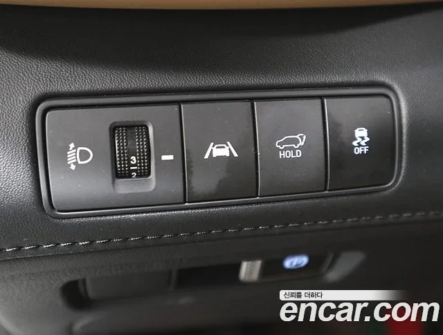 Hyundai Santafe 2023 — фото 14
