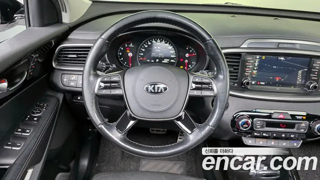 Kia Sorento 2018 — фото 13