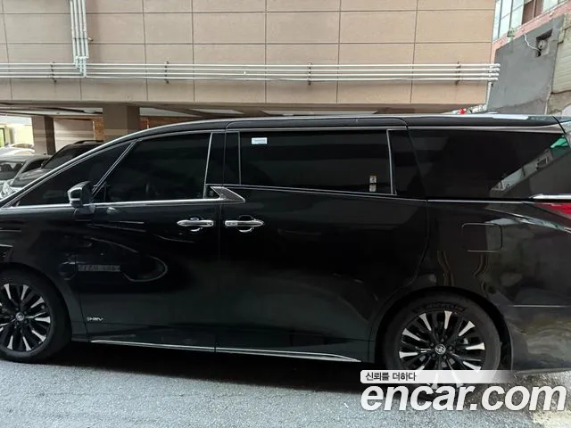 Toyota Alphard 2025 — фото 8
