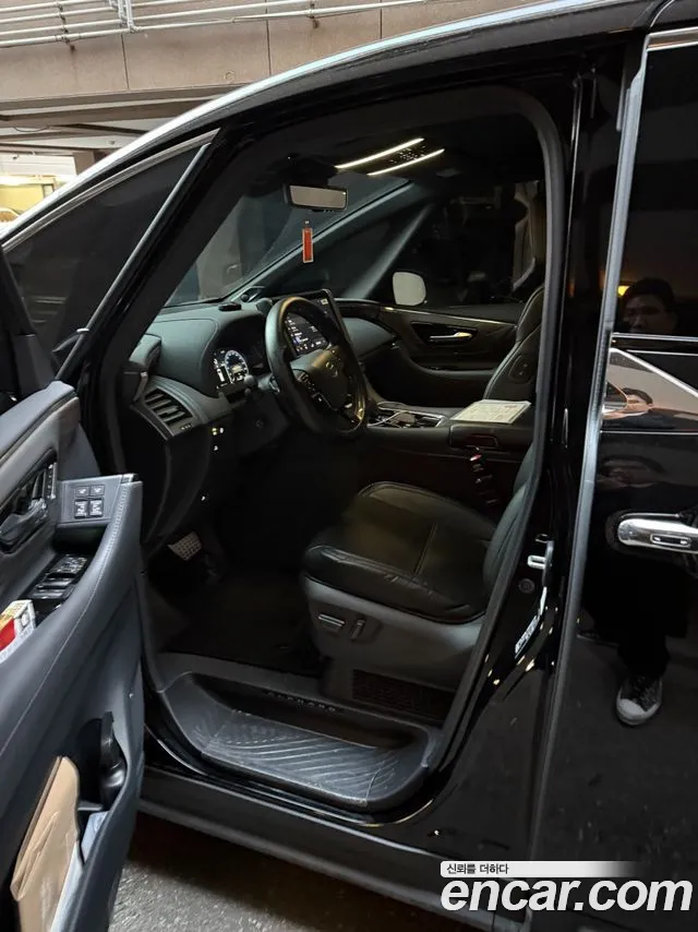 Toyota Alphard 2025 — фото 9