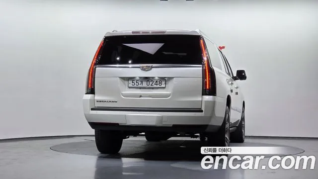 Cadillac Escalade 2015 — фото 4