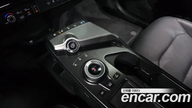 Kia EV6 2022 — фото 9