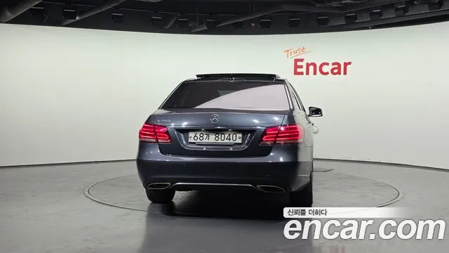 Mercedes-Benz E-Class 2015 — фото 4