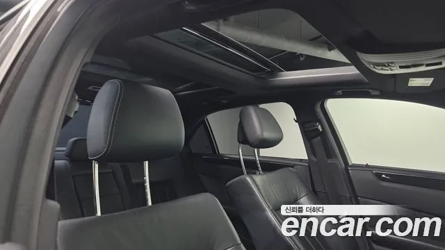 Mercedes-Benz E-Class 2015 — фото 18