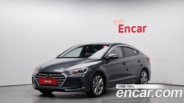 Hyundai AVANTE 2018 — фото 1