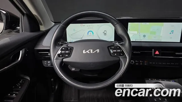 Kia EV6 2022 — фото 13