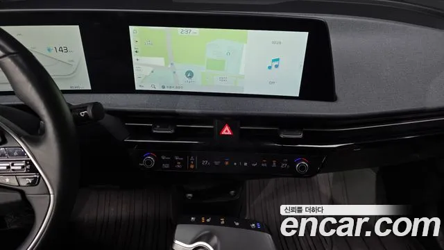 Kia EV6 2022 — фото 14
