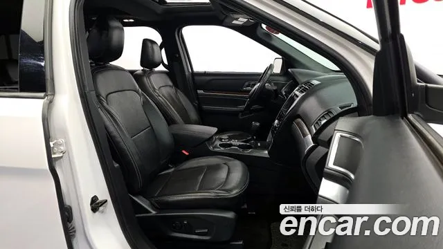 Ford Explorer 2019 — фото 11