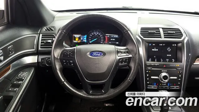 Ford Explorer 2019 — фото 13