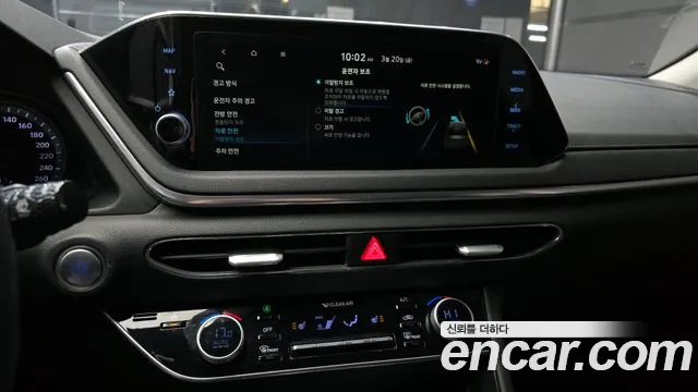 Hyundai Sonata 2020 — фото 16