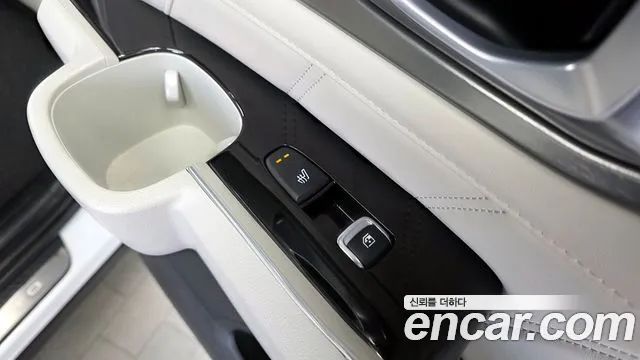 Kia Sorento 2022 — фото 18