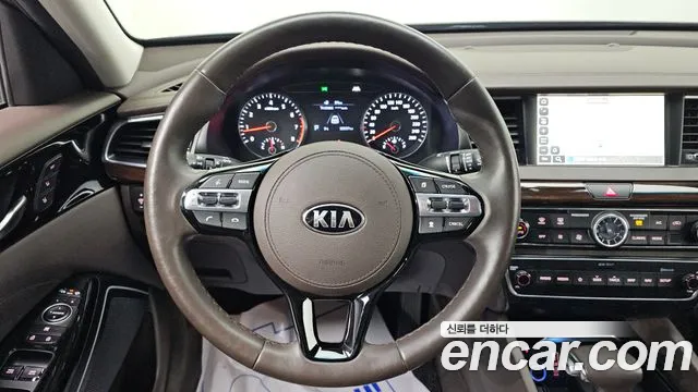 Kia K7 2019 — фото 15
