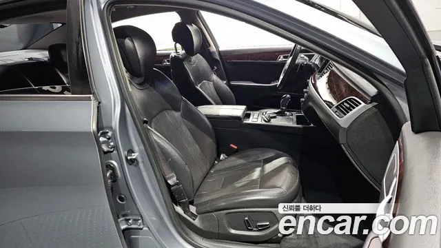 Hyundai Genesis 2014 — фото 10
