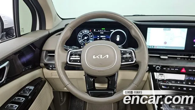 Kia Canival 2022 — фото 13